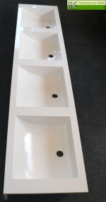 Čtyřumyvadlová deska s obdélníkovými umyvadly typu massive 42